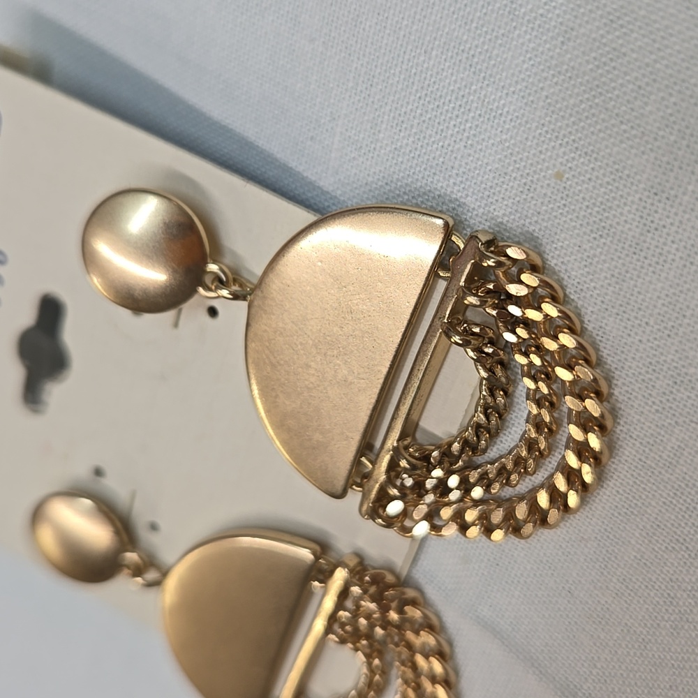 NEW! Lucky Brand Gold Dangle Earrings - Picture 2 of 5